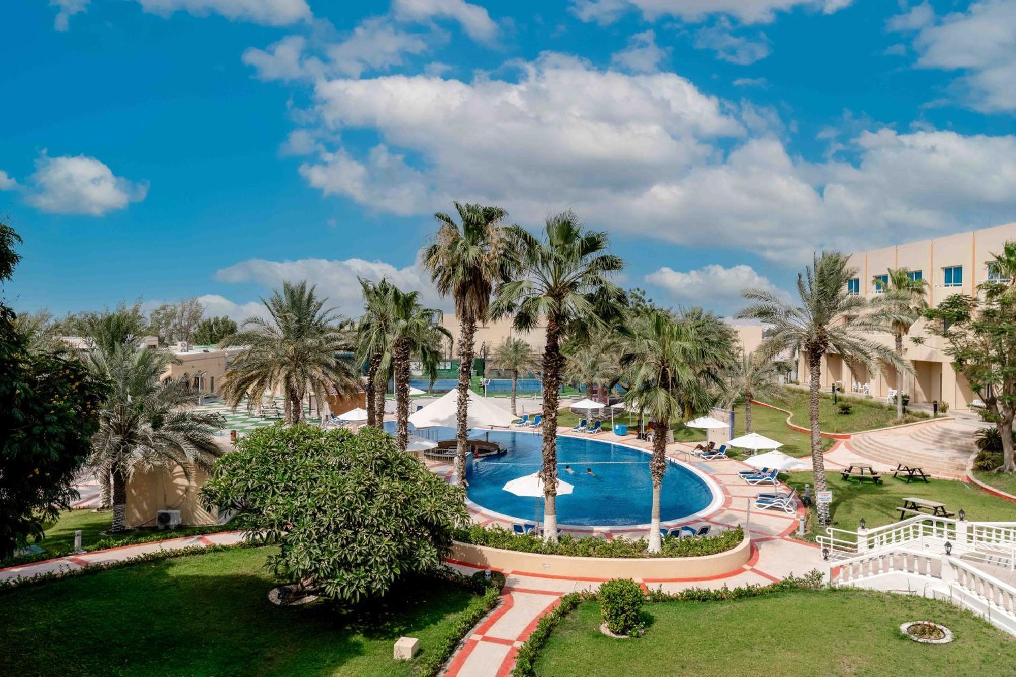 Metropolitan Al Mafraq Hotel Abu Dhabi Luaran gambar