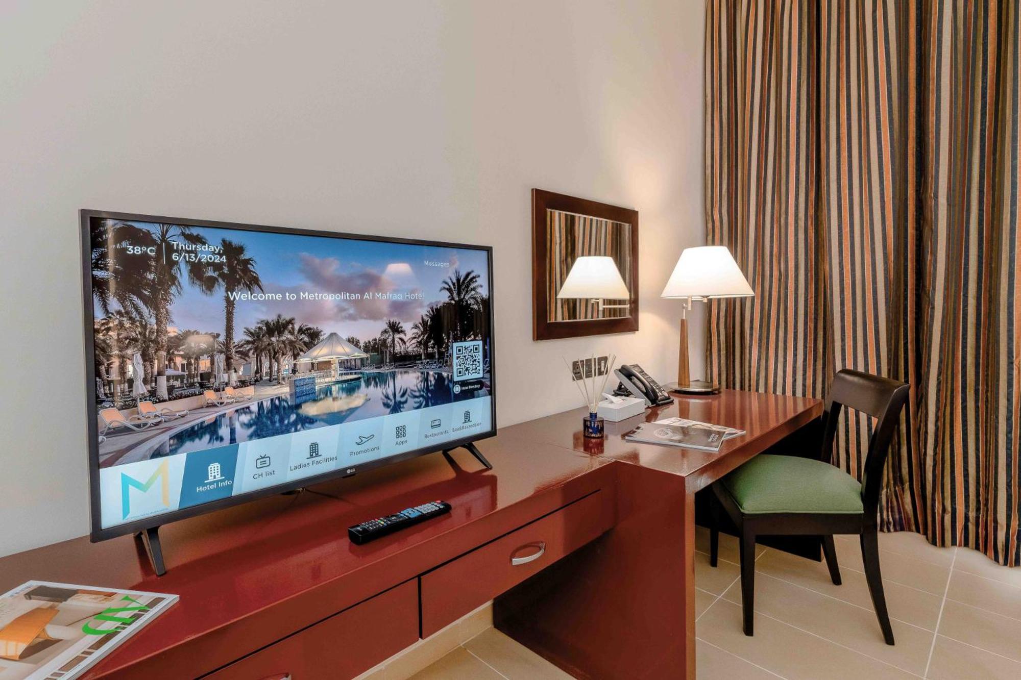 Metropolitan Al Mafraq Hotel Abu Dhabi Luaran gambar