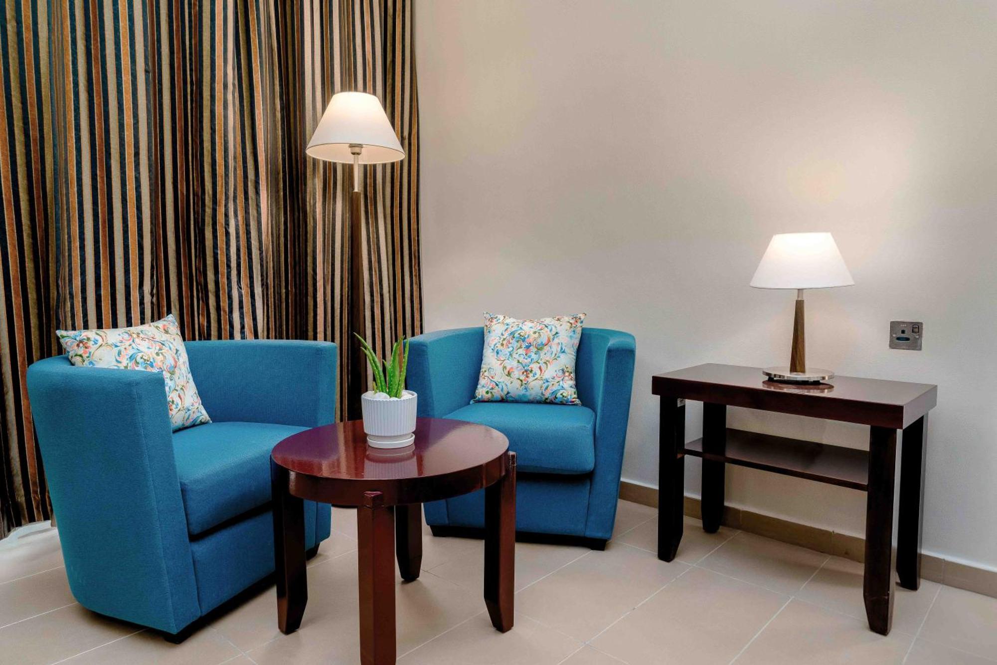Metropolitan Al Mafraq Hotel Abu Dhabi Luaran gambar